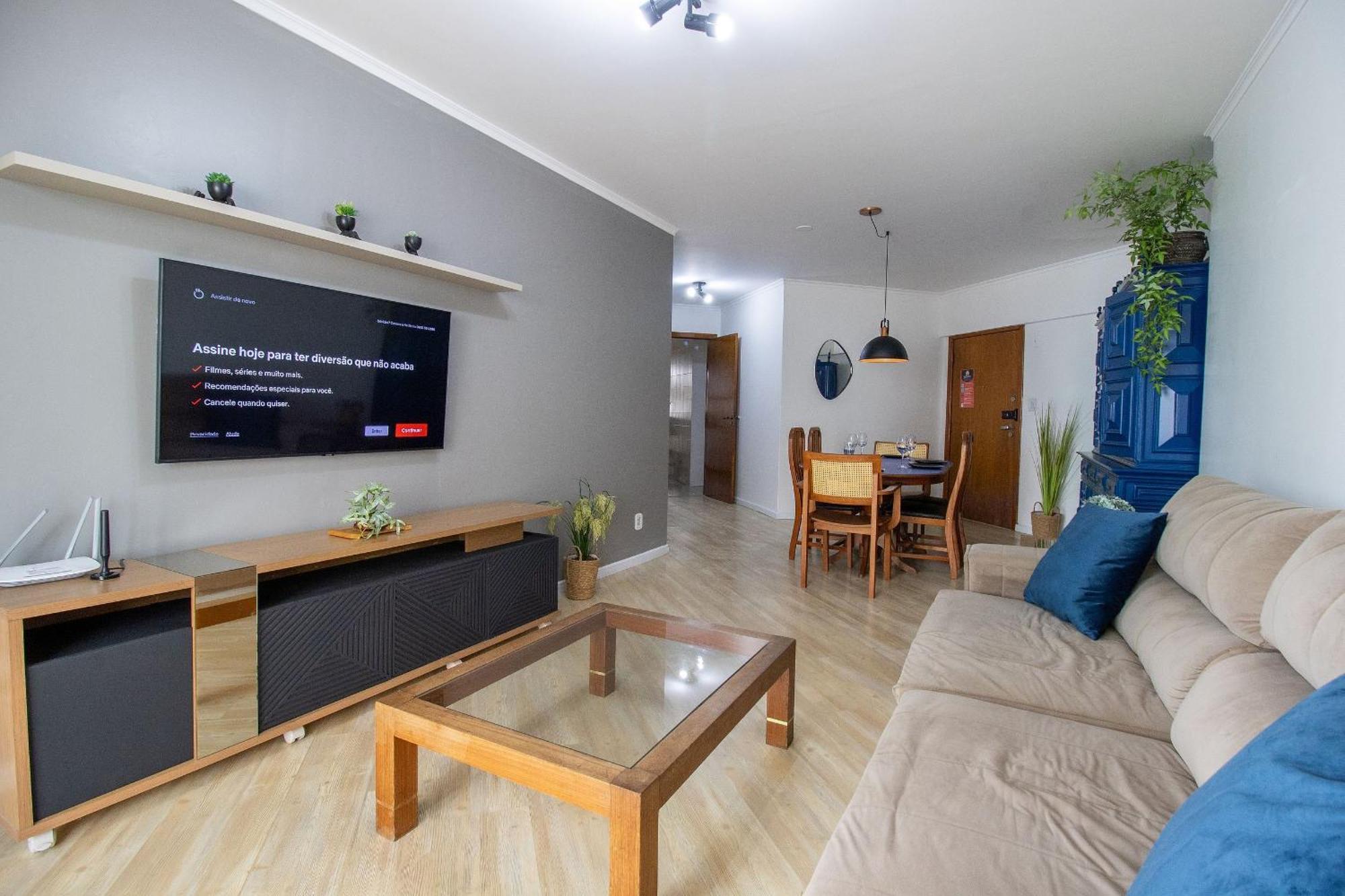 Rut23 - Quadra Mar, 4 Dorm, Sacada, Tv's Smart * Balneario Camboriu
