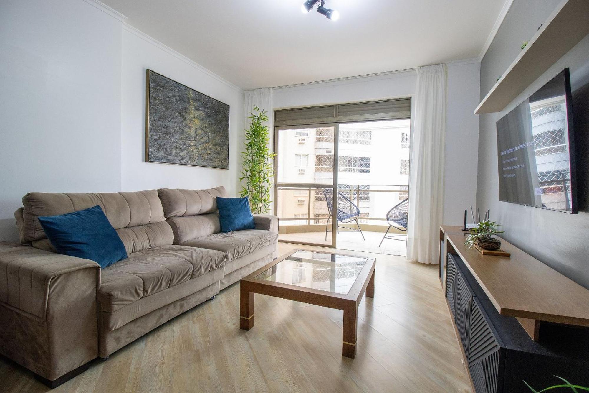 Rut23 - Quadra Mar, 4 Dorm, Sacada, Tv's Smart Apartment